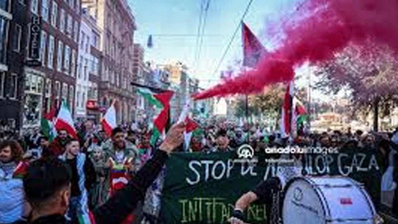 Ülkede yüzlerce kişi İsrail'in Gazze'de 1 yıldır süren soykırımını protesto etti