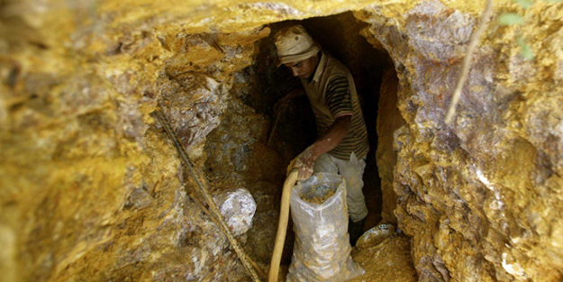 Ülkedeki altın madeninde çatışma! En az 200 ölü, 500 yaralı