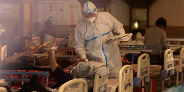 Ülkedeki vaka sayıları korkunç! Bir yatakta iki hasta yatıyor