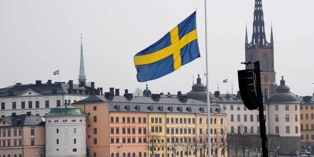 Ülkenin başbakanından istifa açıklaması