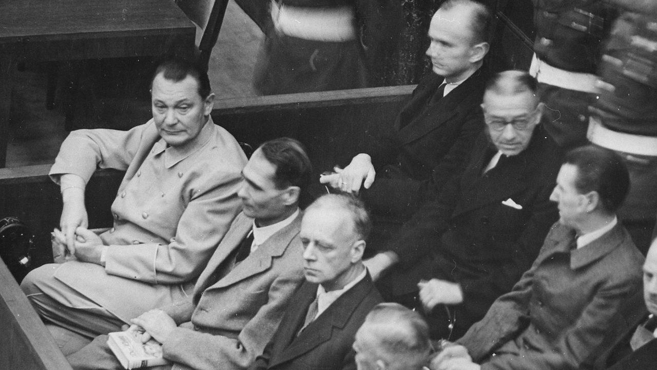 Ülkenin başkanı açık açık söyledi: Devlete ihanet edene Nazi modeli!