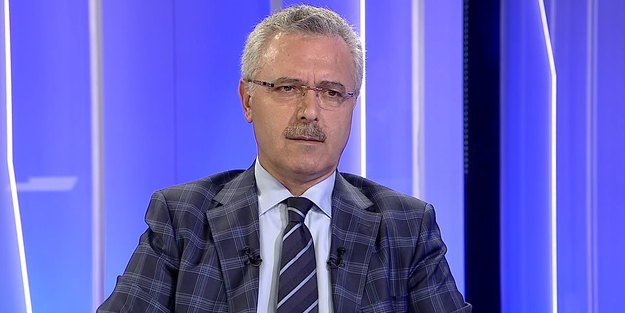 'Ülkenin işini yapmayan embesillerden kurtulması gerekiyor'
