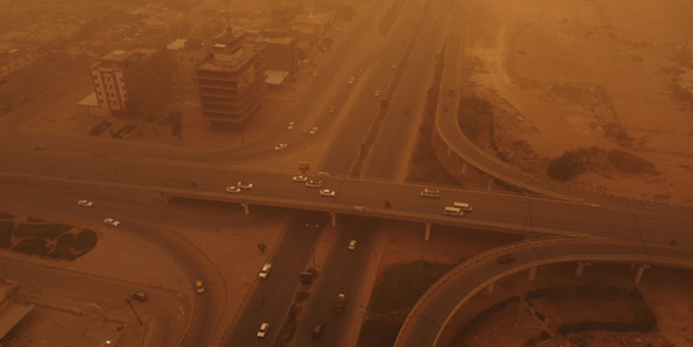 Ülkeyi ikinci kez vurdu, hayat durma noktasına geldi! 5 binden fazla kişi hastaneye başvurdu
