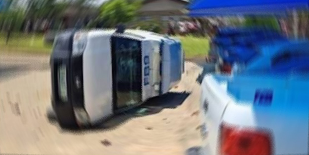 Ülkeyi karıştıran olay! Ortaokul öğrencileri öğretmen ve polisleri rehin aldı