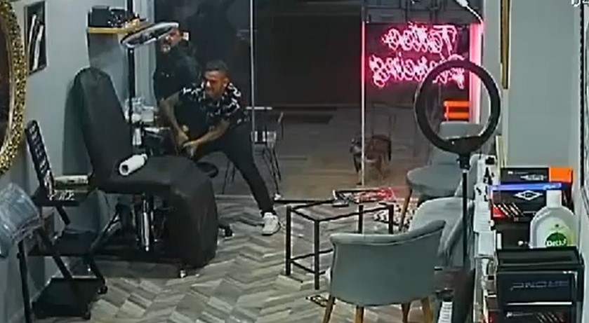 Ülkeyi Teksas’a çevirdiler! Dövmecilerin kavgası kanlı bitti