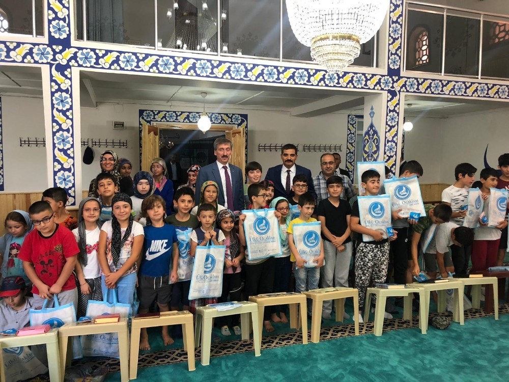 Ülkü Ocakları Genel Başkanı Sinan Ateş’ten yaz Kur’an kursu ziyareti 