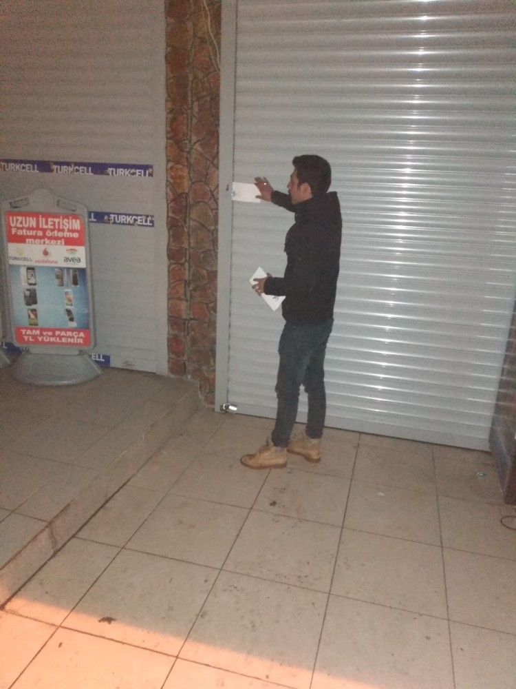 Ülkü Ocaklarından esnafa 1 lira siftah parası 