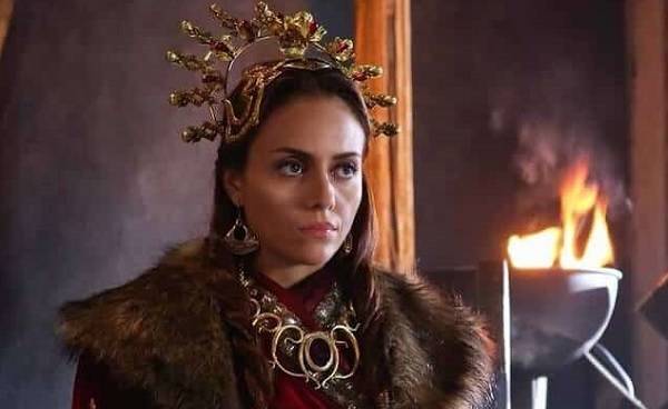 Ulu Ece kimdir? Destan Ulu Ece’yi kim oynuyor?