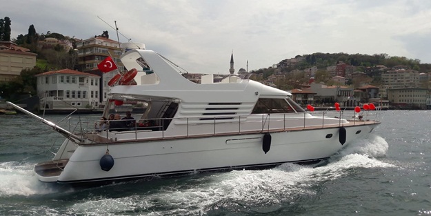 Uluçay Yatçılık ile unutulmayacak bir gün geçirin