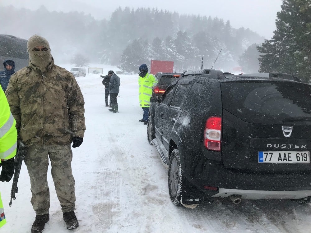 Uludağ’da kar 1 metreye ulaştı 