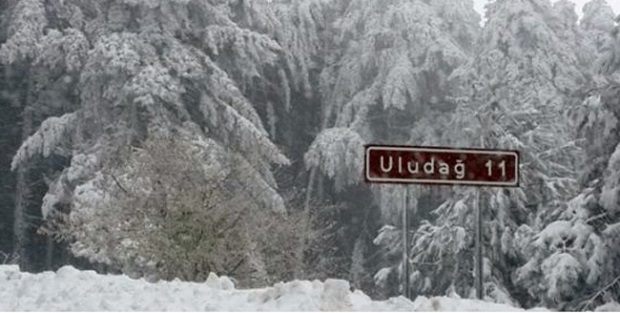 Uludağ'da kar kalınlığı 2 metre