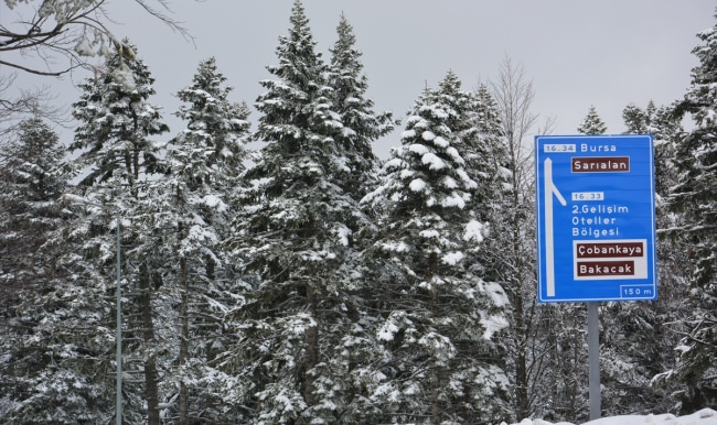Uludağ'da kar yağışı