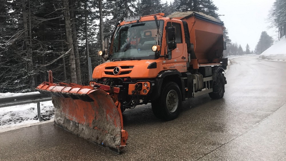 Uludağ’da tatilci yok, kar çok 