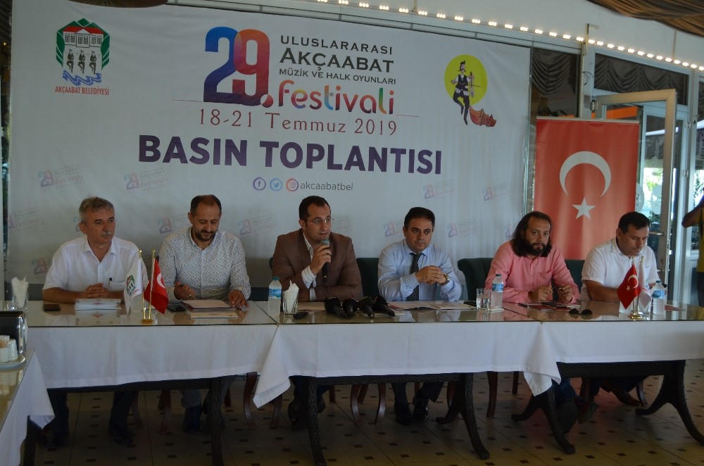 Uluslararası Akçaabat Müzik ve Halk Oyunları Festivali 29. kez düzenlenecek 