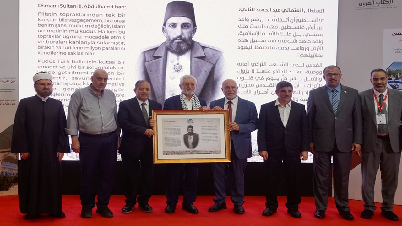 Uluslararası Kudüs Müessesesi çalışmalarını İstanbul’da sürdürecek Bayrak artık Türkiye’nin elinde