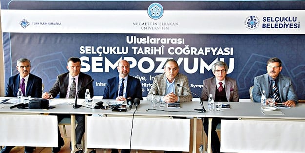 Uluslararası sempozyumla tarihe ışık tutuldu