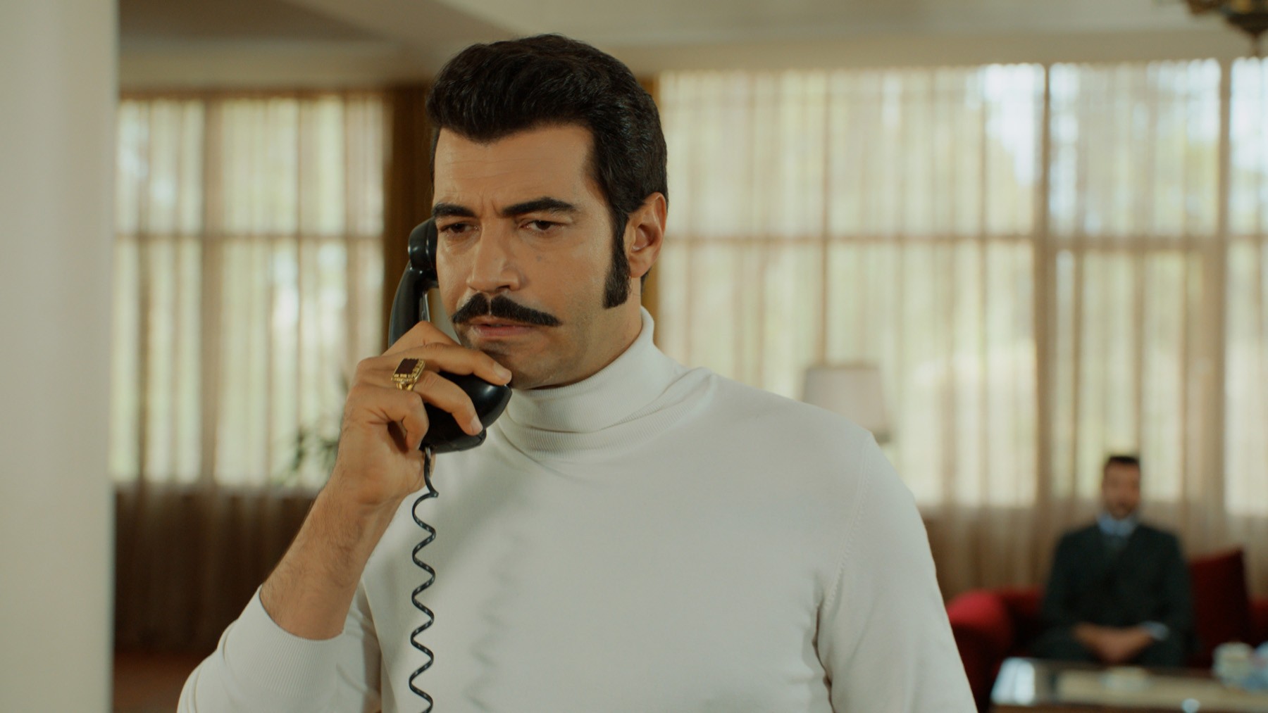 Ümit, aşkı için gözünü karartıyor!