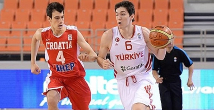 Ümit Milli Erkek Basketbol Takımı şampiyon oldu