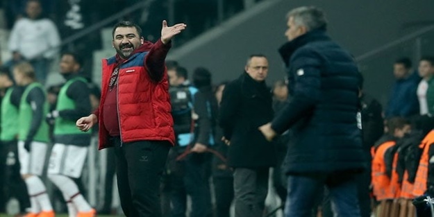 Ümit Özat'tan Şenol Güneş'e sert ifadeler! 'Oyuncumun önünü kesti. Ben yapsam kıyamet kopar'