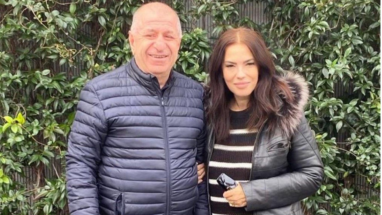 Ümit Özdağ’ın Zafer Partisi’ne katıldığı iddiaları ortaya atılan ünlü şarkıcı Yeşim Salkım’a büyük şok! O gelişme karşısında resmen dehşete düştü