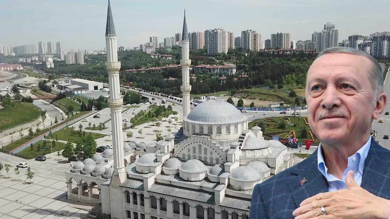 Ümmetin lideri, Cuma namazını Hz. Osman Camisi'nde kıldı