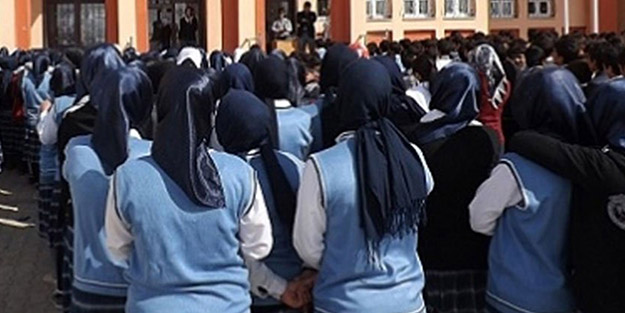 ‘Ümmetin yüz akı İmam Hatipler Türkiye’nin dört bir yanında’