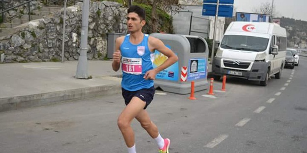 Ümraniye Belediyesi Atletizm Spor Kulübü’nden bir şampiyonluk daha!