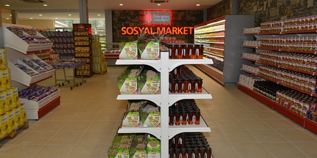Ümraniye Belediyesi sosyal marketleriyle yüzler gülüyor!