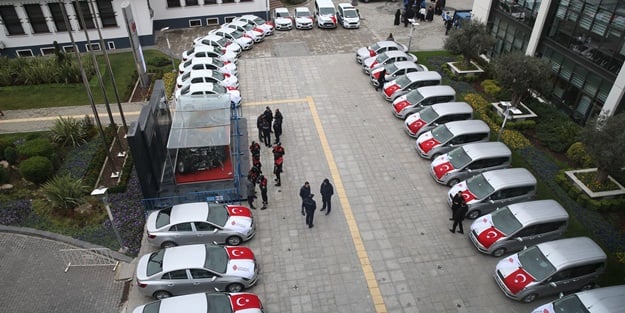Ümraniye Belediyesinden İlçe Emniyet Müdürlüğüne 31 araç desteği