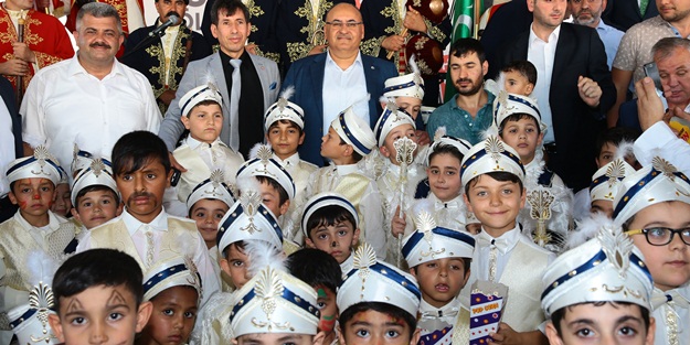 Ümraniye’de Coşkulu Sünnet Şöleni