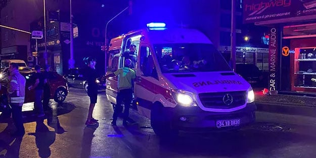 Ümraniye’de iki otomobil çarpıştı