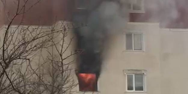 Ümraniye'de korku dolu anlar! Binada mahsur kaldılar