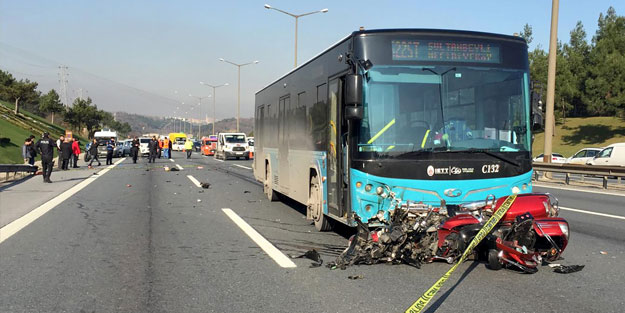 TEM Otoyolu Ümraniye mevkisinde feci kaza: 2 yaralı