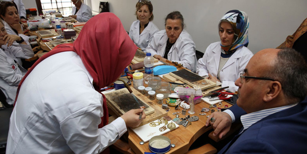 Ümraniyeli kadınlar meslek sahibi oluyor