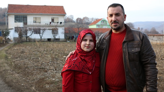 Umre için kavanozda para biriktirdi