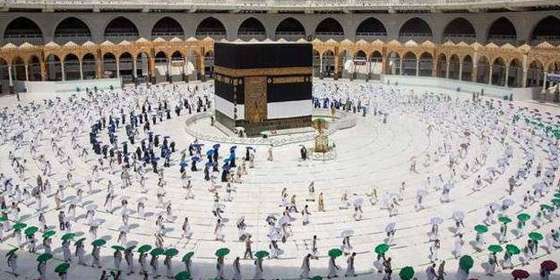 Umre ziyaretleri yarından itibaren başlıyor!