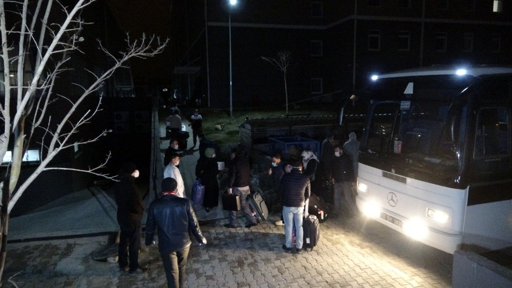Umreden dönen 608 kişi Isparta’da gözlem altında tutulacak 