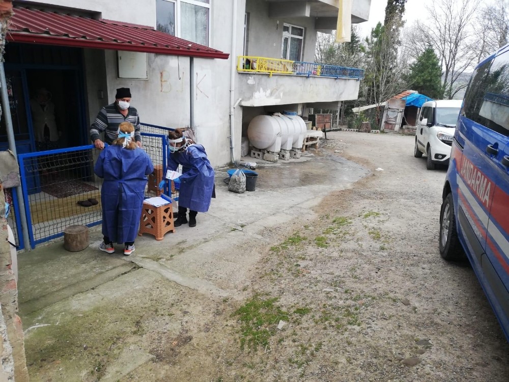 Umreden dönen vatandaşlara korona virüs tedbiri 