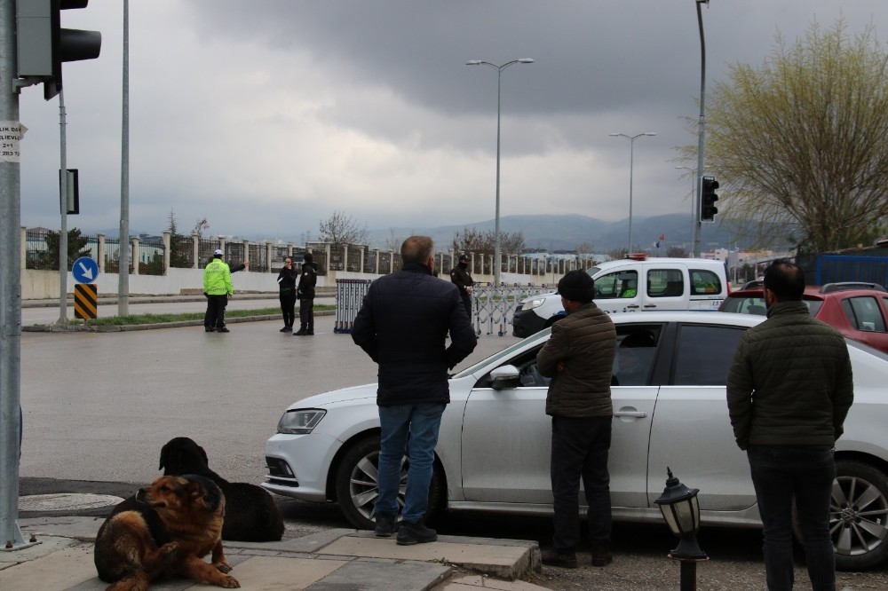 Umreden dönen vatandaşların karantina süresi bugün sona eriyor 
