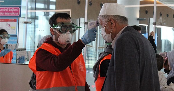 Umreden dönenler karantinaya alınacak mı? Umreden gelenlerin sağlık durumları nasıl?