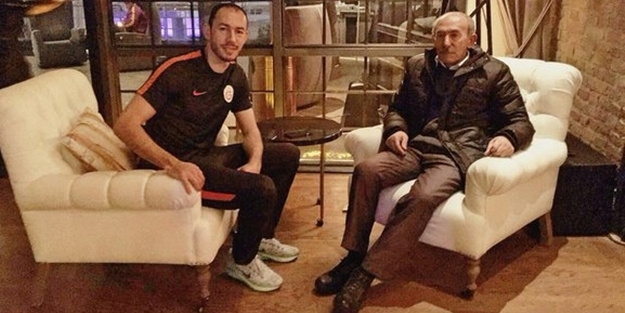 Babasını doğum gününde toprağa verecek