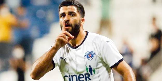 Umut Bozok, adım adım Kartal'a