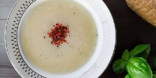 Un çorbası tarifi, nasıl yapılır? Kolay un çorbası tarifi