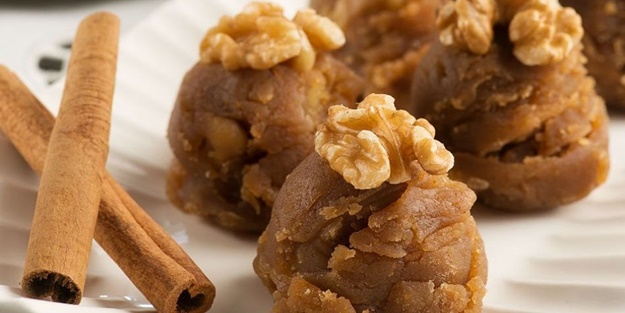 Un helvası nasıl yapılır? Lezzetli un helvası tarifi ve malzemeleri