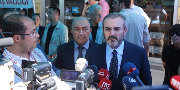 Ünal: Kur atağı millet mukavemetiyle bertaraf edildi