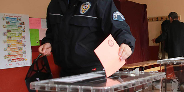 Üniformalı HDP’liler