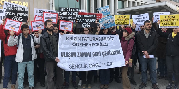Üniversite öğrencileri ulaşım zammına isyan etti: Kabul etmiyoruz