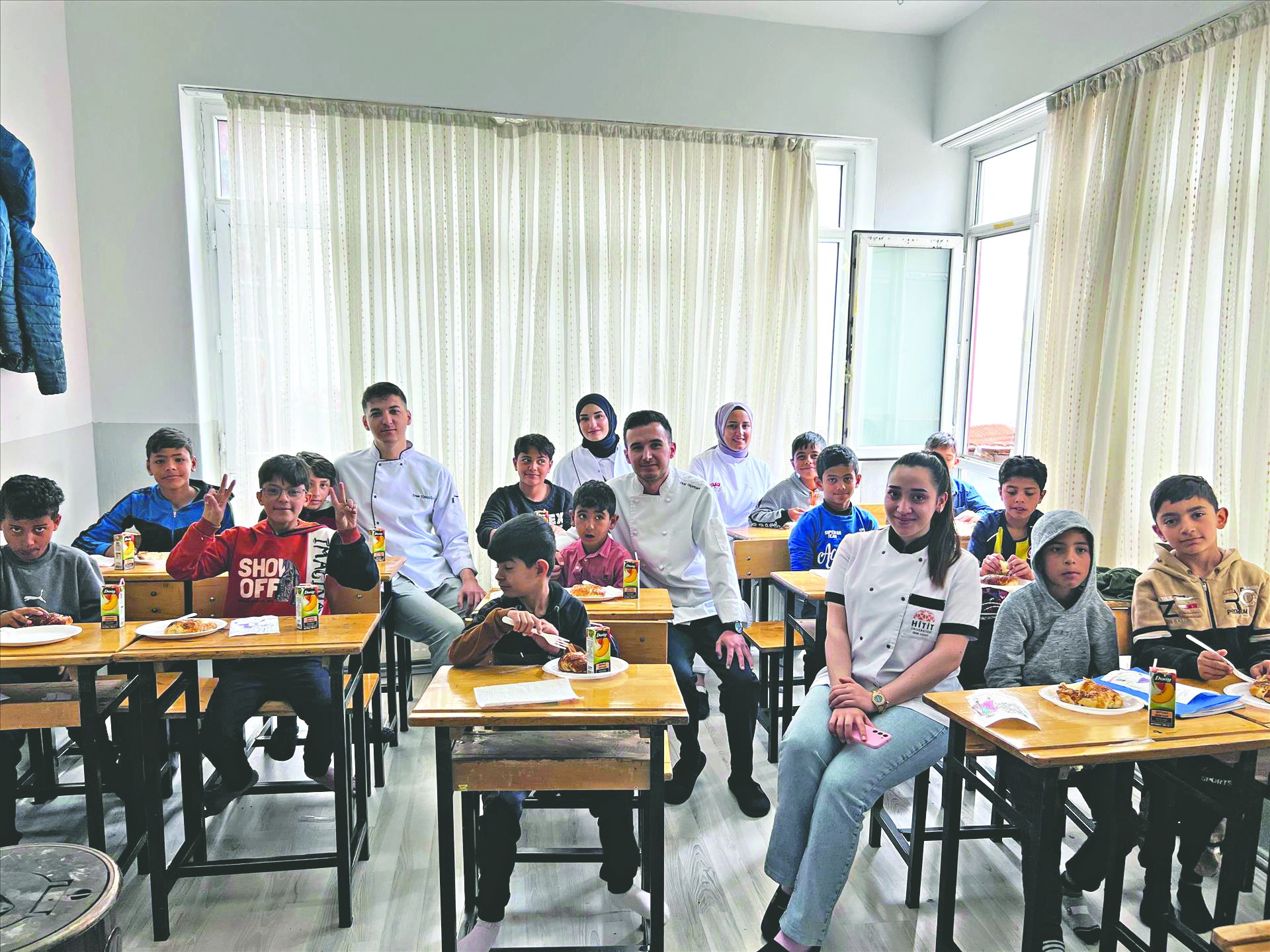 Üniversite öğrencilerinden anlamlı yemek