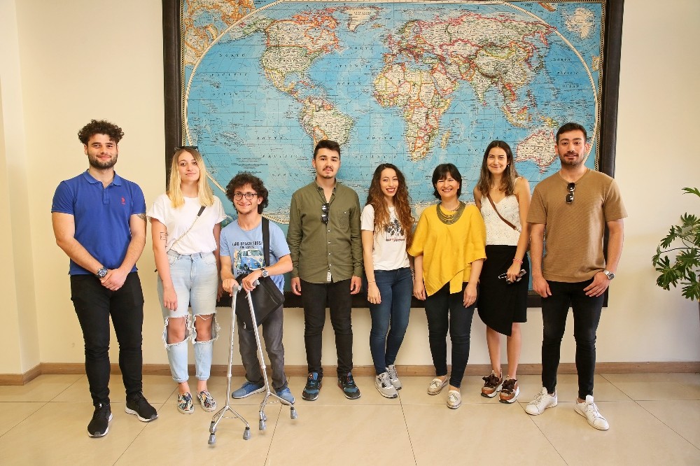 Üniversite öğrencilerinden engelsiz belgesele destek 