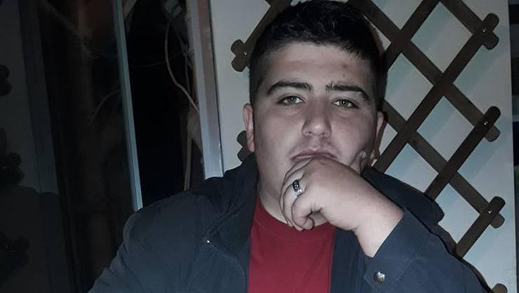 Üniversite öğrencisi halı sahada kalp krizi geçirdi